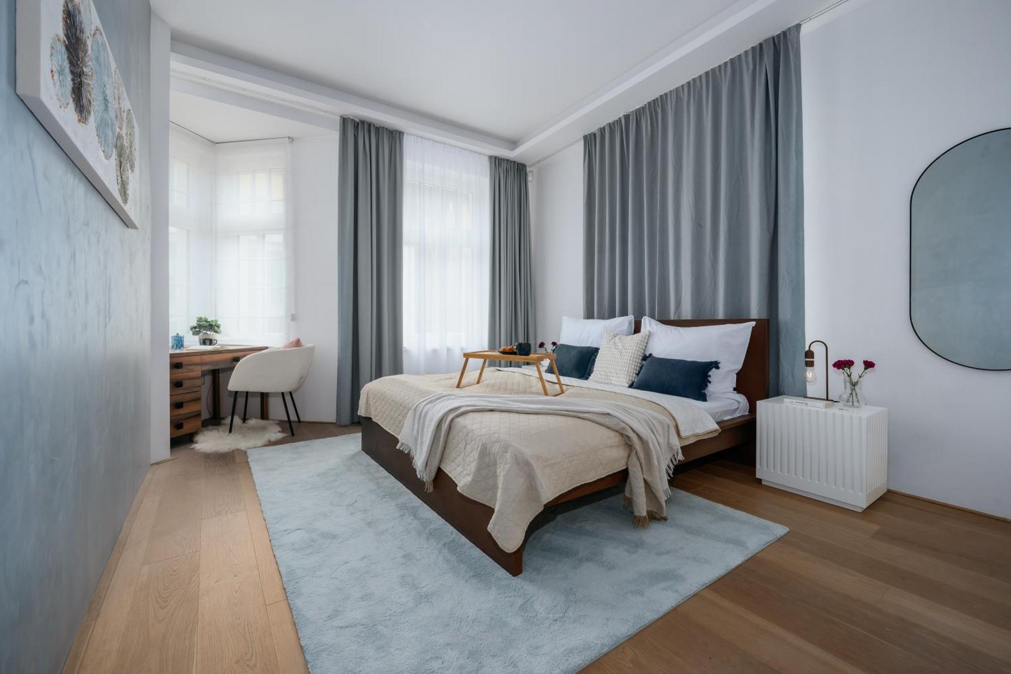 Days - Luxurious In A Quiet Area Praga