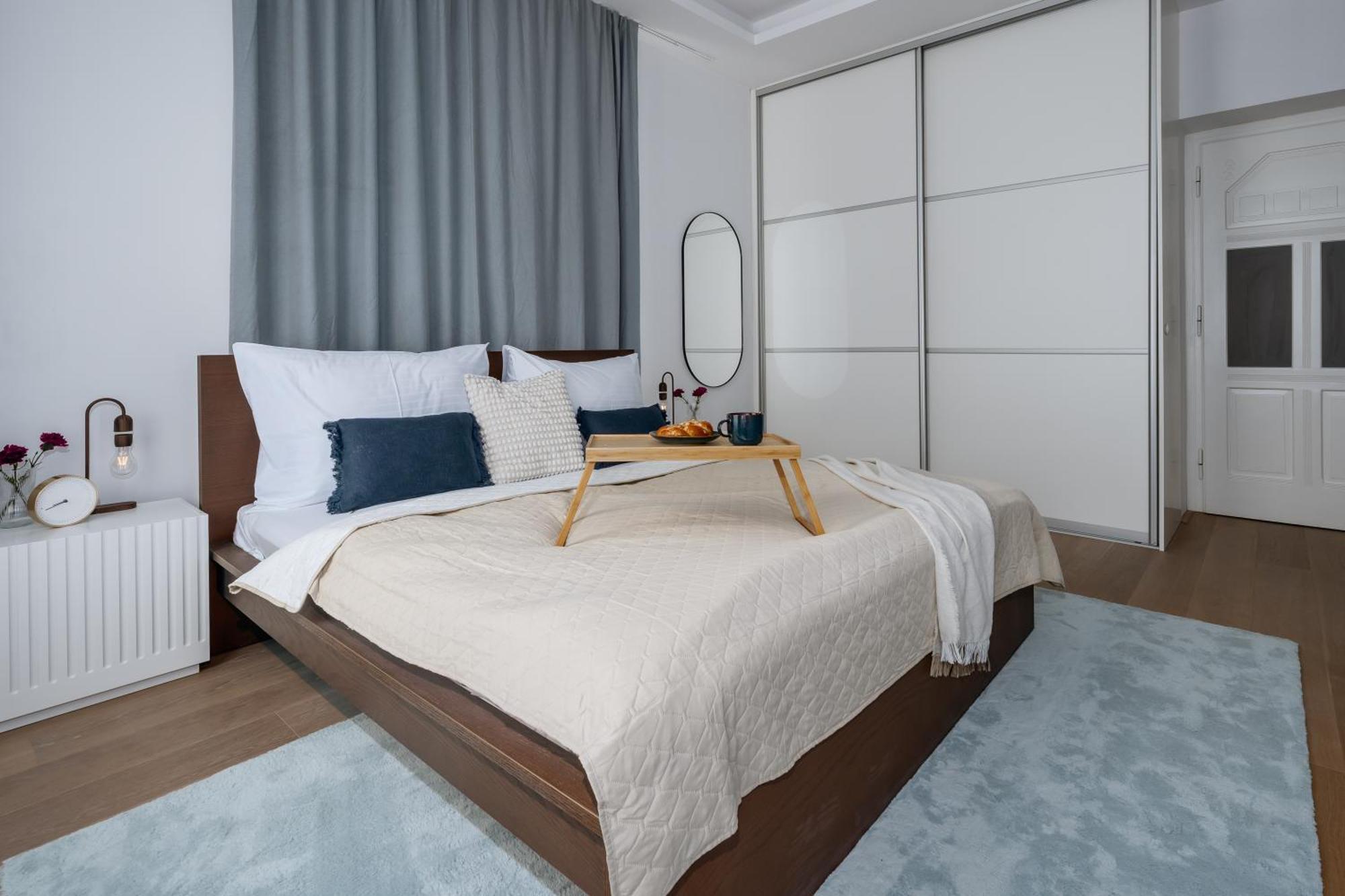 Appartamento Days - Luxurious In A Quiet Area